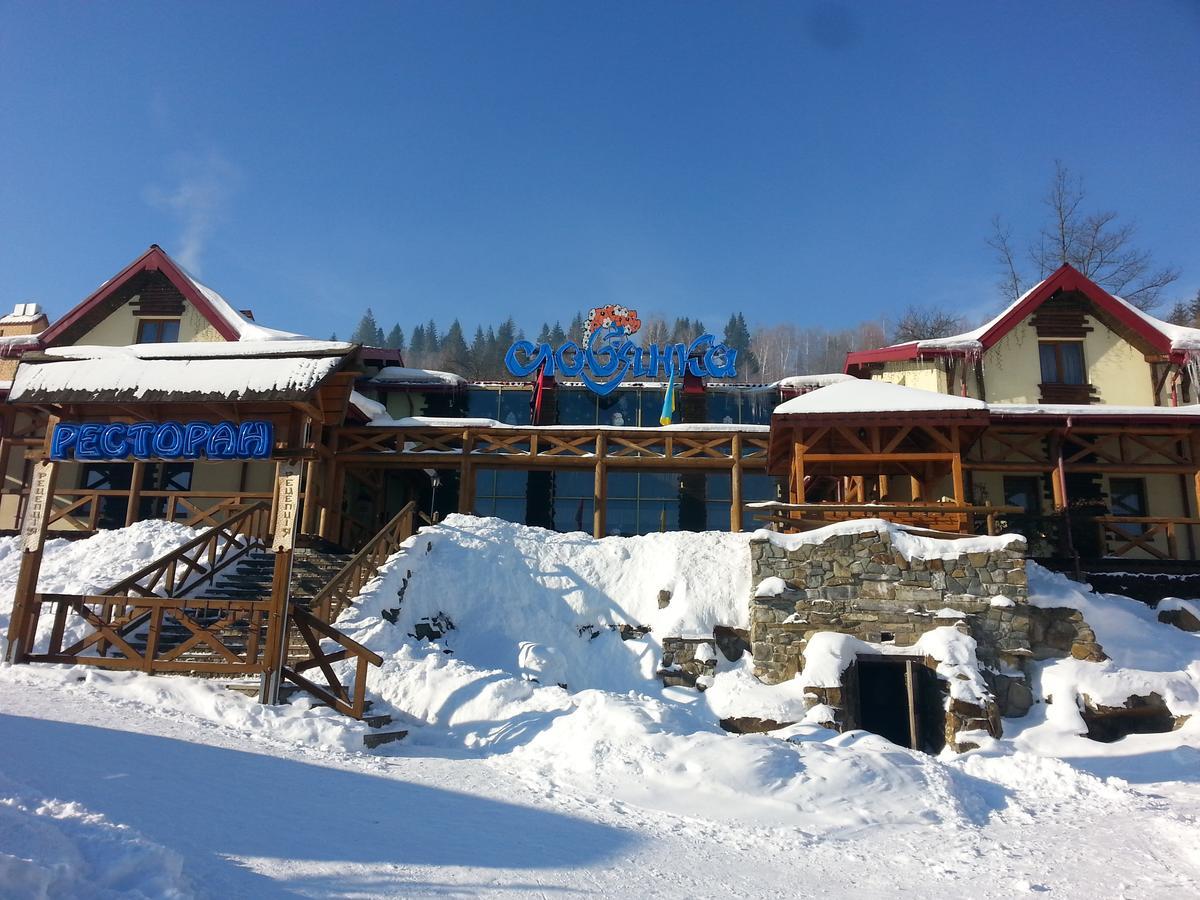 Slovyanka Hotel Slawske Exterior foto